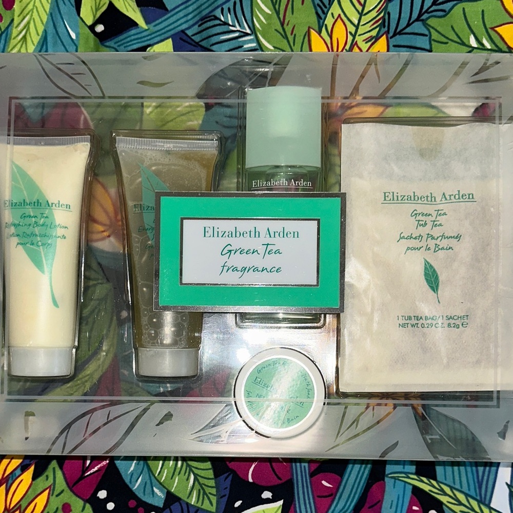 Elizabeth Arden Green Tea Bath & Body Fragrance Collection - Picture 4 of 4